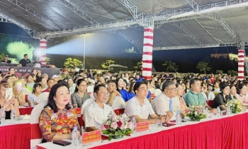 Đặc sắc chương trình nghệ thuật “Đắk Lắk - Tự hào dưới cờ Đảng quang vinh”