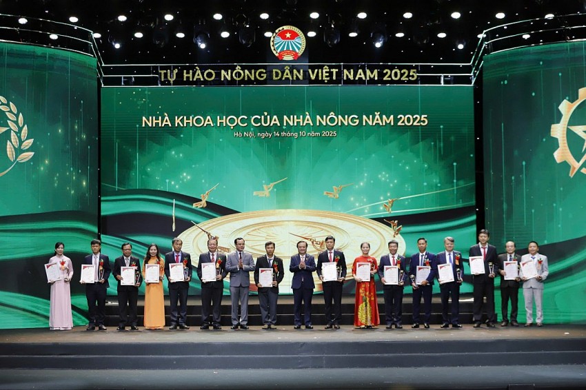 Chủ tịch Hội Nông dân Hải Phòng được vinh danh Nhà khoa học của Nhà nông 2025