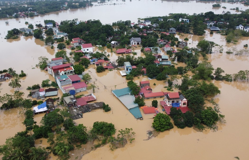 Thủ tướng chỉ đạo tăng cường ứng phó với bão số 12 và mưa lũ