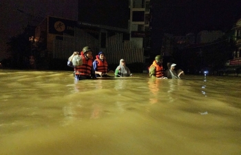 Mưa lớn vẫn tiếp tục ở Huế, Đà Nẵng và phía đông tỉnh Quảng Ngãi