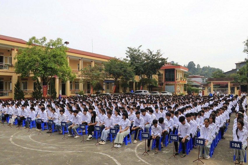 Trường THPT Hưng Khánh và hành trình 50 năm xây dựng và phát triển