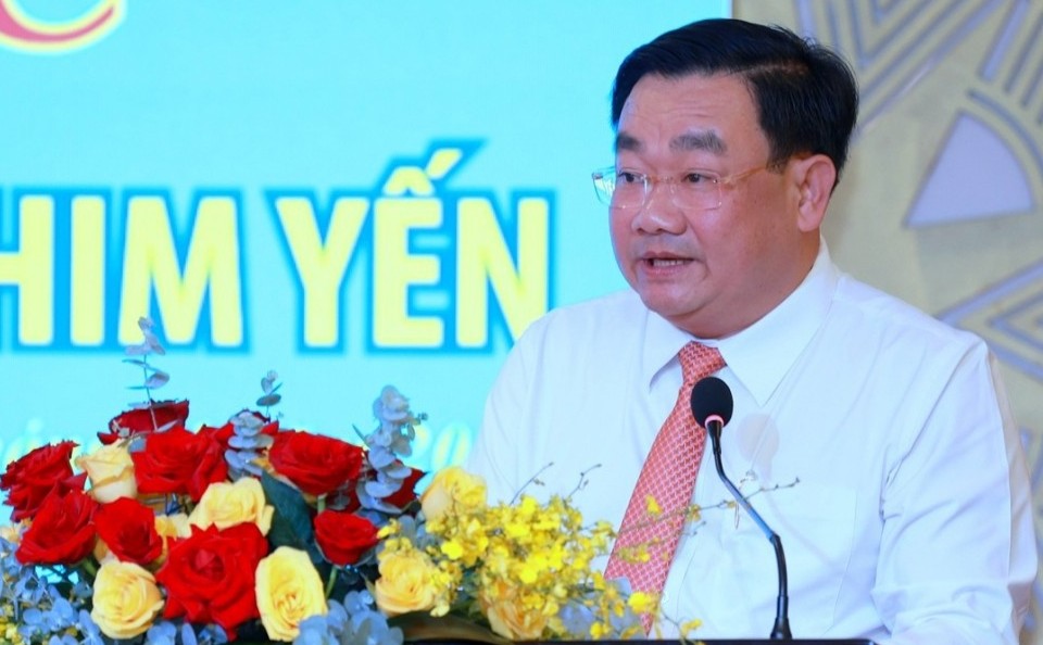 Khánh Hòa: Bảo vệ và phát triển bền vững quần thể chim yến