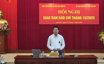 Lào Cai: Tổ chức Hội nghị giao ban báo chí tháng 10/2025