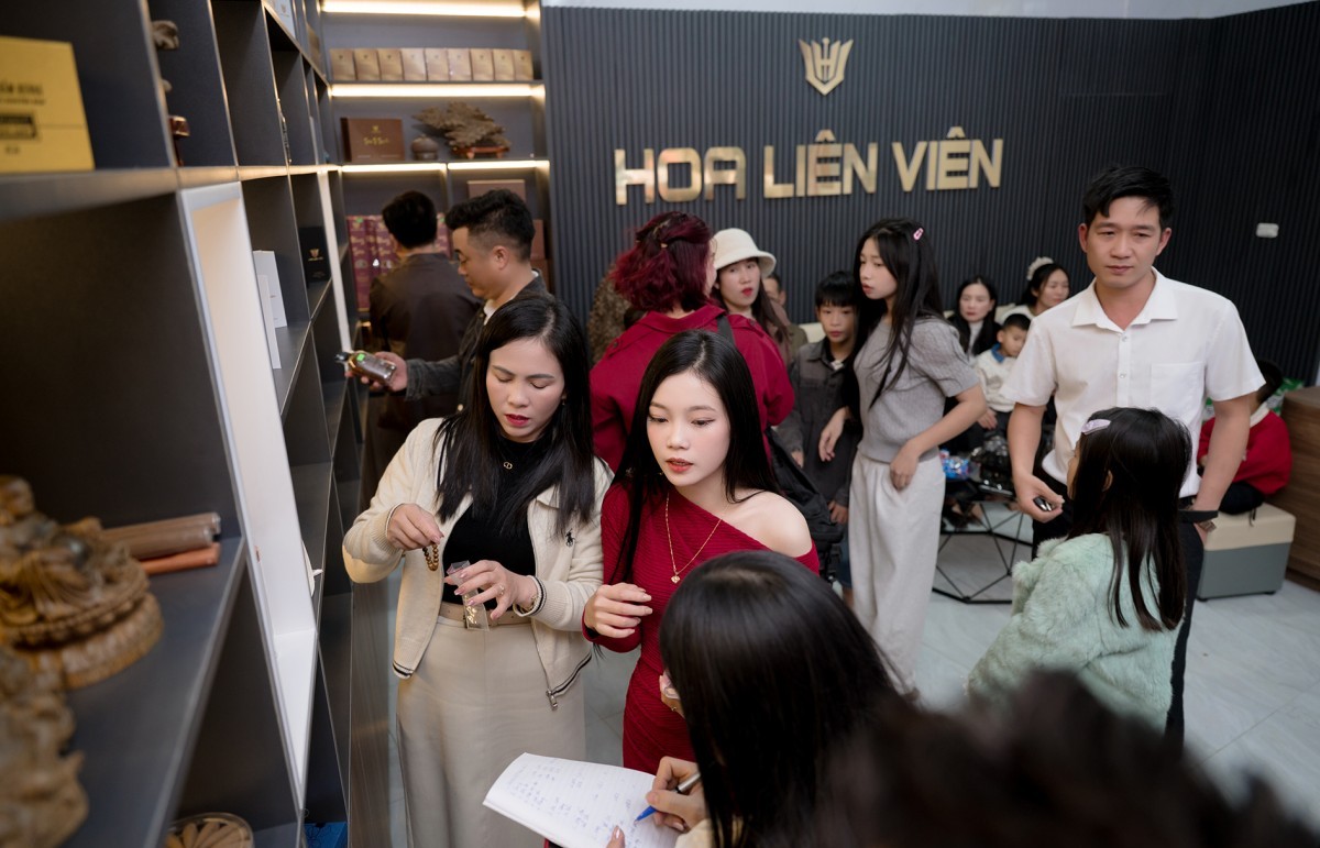 Hoa Liên Viên ra mắt chi nhánh miền Trung, mở rộng hệ thống phân phối sản phẩm từ Trầm hương