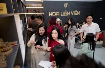 Hoa Liên Viên ra mắt chi nhánh miền Trung, mở rộng hệ thống phân phối sản phẩm từ Trầm hương