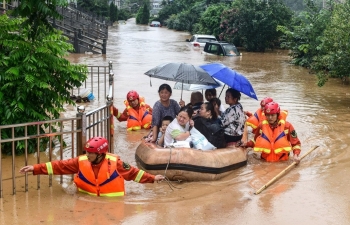VOAA phát động ủng hộ đồng bào vùng bão lũ miền Trung