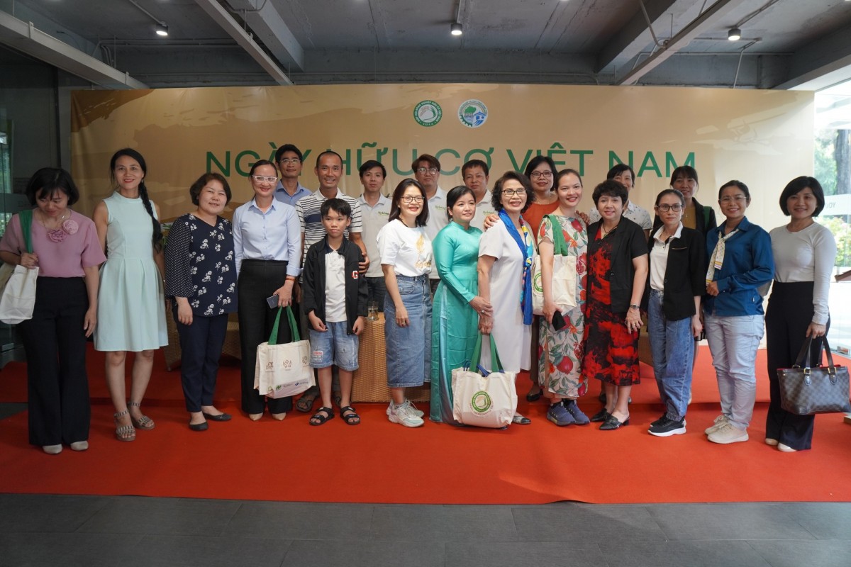 VOAA tổ chức chuỗi hoạt động kết nối, tập huấn và hội chợ hữu cơ trong tháng 12/2025