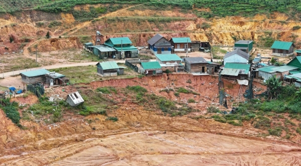 Lâm Đồng: Khẩn trương rà soát, bố trí đất tái định cư cho người dân vùng sạt lở, lũ cuốn trôi và vùng nguy hiểm