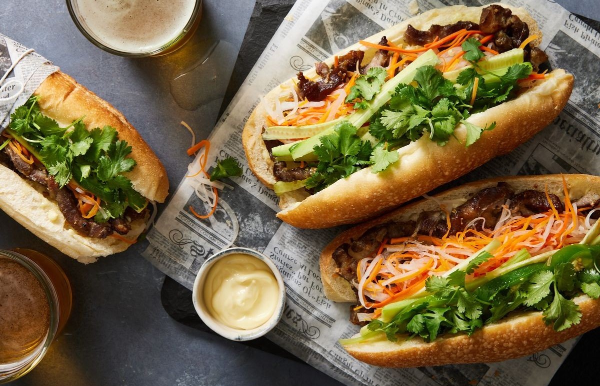 Khẩn trương điều tra, làm rõ vụ nghi ngờ ngộ độc thực phẩm tại thành phố Hồ Chí Minh