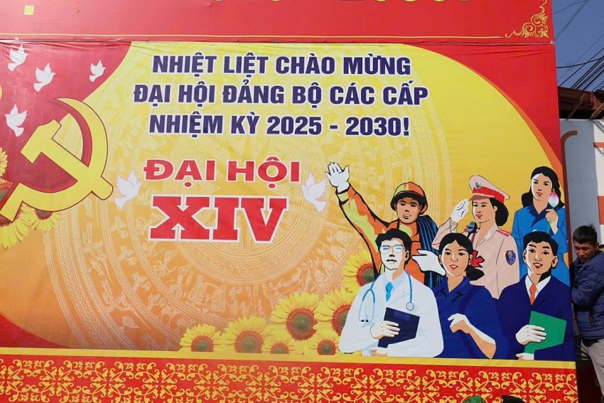 Lào Cai: Rực rỡ cờ, hoa đón chào Đại hội XIV của Đảng