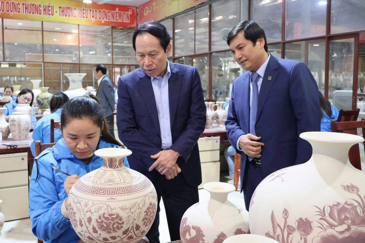 Hải Phòng quan tâm, chăm lo tới tình hình sản xuất nông nghiệp, sản xuất kinh doanh trên địa bàn