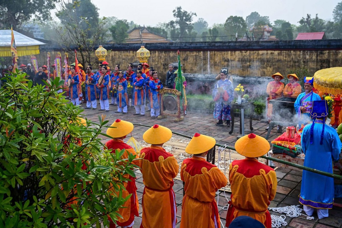 “Tết Huế cùng di sản” - bảo tồn, phát huy các giá trị di sản văn hóa cung đình Huế
