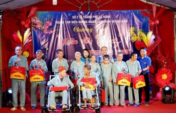 Khi mùa xuân được gọi tên bằng sự sẻ chia