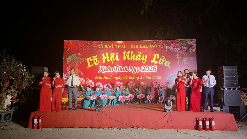 Độc đáo lễ hội nhảy lửa của người Dao Nậm Đét xã Bảo Nhai