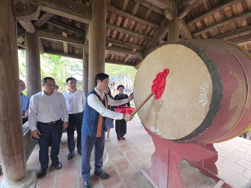 Về vùng cao Bảo Nhai vui hội Lồng tồng ngày xuân Về vùng cao Bảo Nhai vui hội Lồng tồng ngày xuân