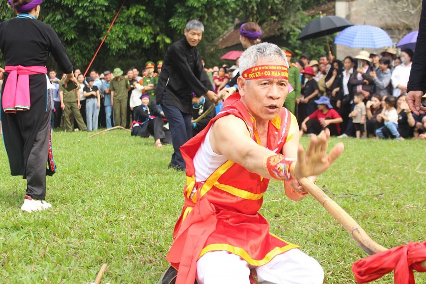 Về vùng cao Bảo Nhai vui hội Lồng tồng ngày xuân