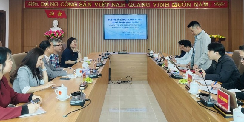Đoàn công tác Tổ chức ChildFund Australia làm việc với Sở Ngoại vụ Cao Bằng