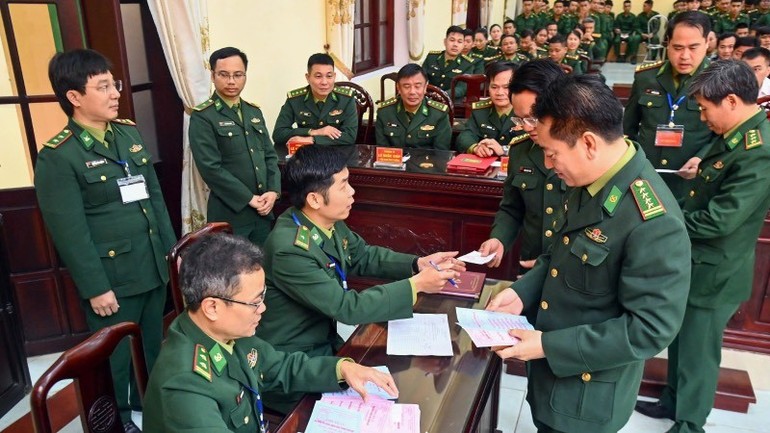 Niềm tin và trách nhiệm của cử tri trên đất Cố đô Huế Lực lượng Biên phòng