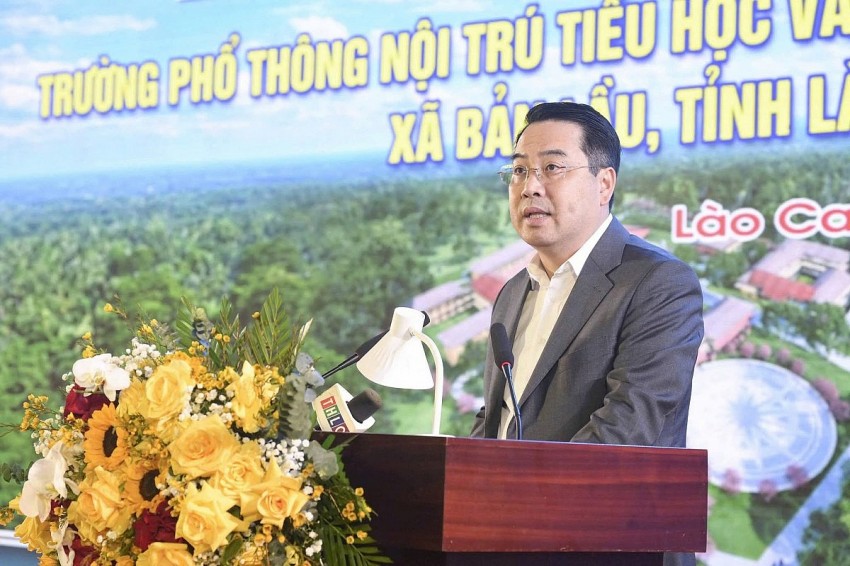 Phó Thủ tướng Lê Thành Long dự lễ động thổ trường nội trú ở biên giới Lào Cai