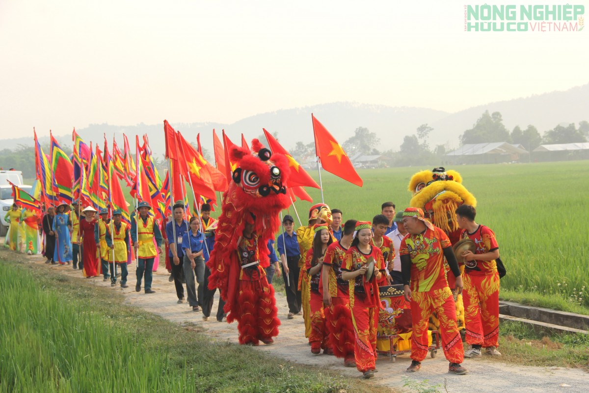 Trang trọng khai hội Đền Canh, xã Bình Minh lần thứ nhất năm 2026