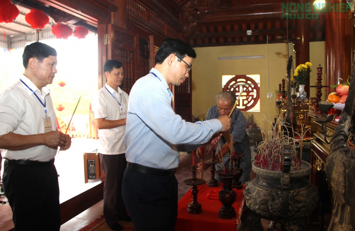 Trang trọng khai hội Đền Canh, xã Bình Minh lần thứ nhất năm 2026 Trang trọng khai hội Đền Canh, xã Bình Minh lần thứ nhất năm 2026