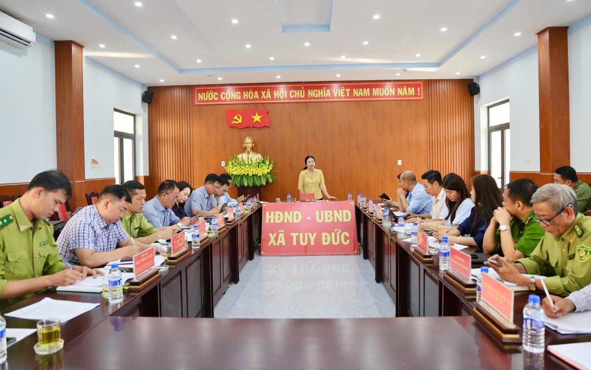 Đoàn giám sát HĐND tỉnh Lâm Đồng làm việc về công tác quản lý, bảo vệ rừng tại xã Tuy Đức