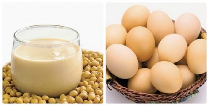 Có nên kết hợp sữa đậu nành với trứng không
