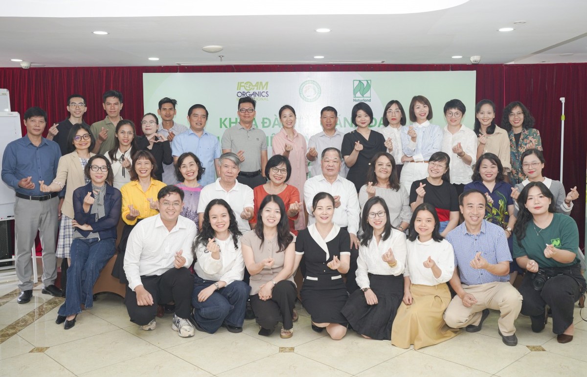 xay dung mang luoi lanh dao tien phong cho nong nghiep sinh thai va huu co viet nam