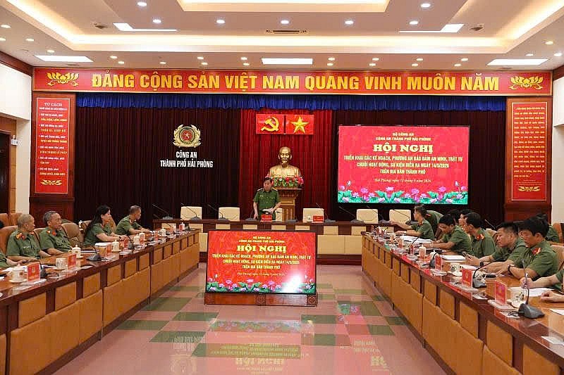 Hải Phòng rực sáng trong đêm Gala nghệ thuật “Tổ quốc bình yên”