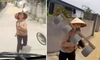 Hà Tĩnh: Bị nhắc nhở phơi lúa trên đường, người phụ nữ dùng cào tấn công tài xế