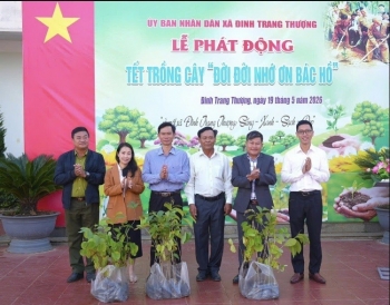 Lâm Đồng: UBND xã Đinh Trang Thượng phát động lễ trồng cây nhân kỷ niệm ngày sinh Chủ tịch Hồ Chí Minh