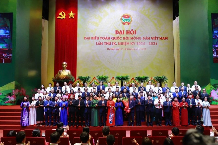 Lãnh đạo Phân bón Bình Điền tham gia BCH Trung ương Hội Nông dân Việt Nam