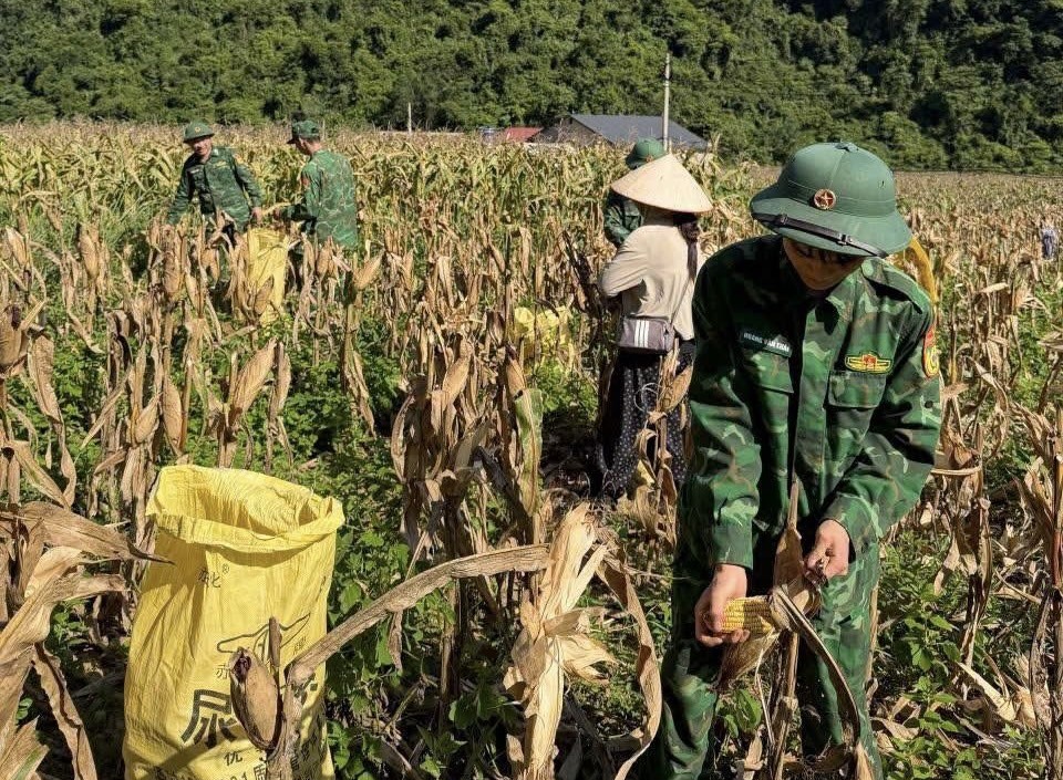 Đồng hành cùng phụ nữ biên cương - Gắn kết nghĩa tình, vững bền biên giới