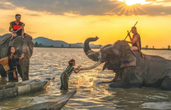 Lễ hội rượu cần “Men say đại ngàn - Hồn M’nông bên hồ Lắk” sẽ được tổ chức vào cuối tháng 8/2026