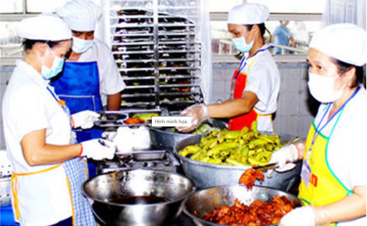 Bài học kinh nghiệm từ vụ ngộ độc thực phẩm xảy ra tại Công ty Scavi Huế