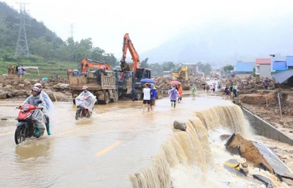 Khánh Hòa chủ động ứng phó mưa lớn, lũ quét, sạt lở đất phức tạp trong những ngày tới