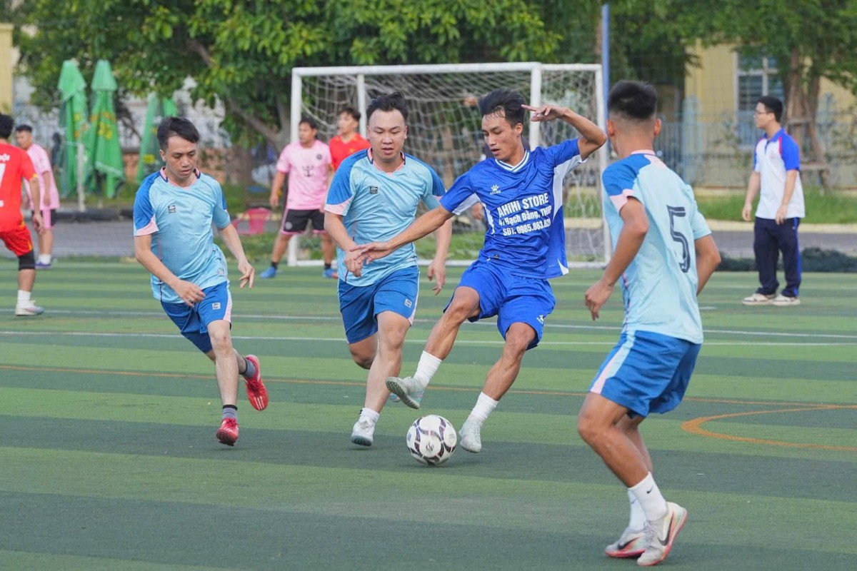 Hải Phòng: Tưng bừng khai mạc Giải bóng đá Cán bộ, đoàn viên, thanh niên năm 2026