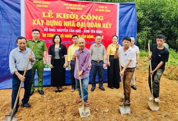 Nghệ An: Khởi công xây dựng, sửa chữa nhà ở cho hộ khó khăn và bàn giao nhà Đại đoàn kết