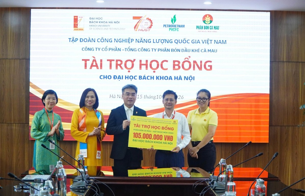“Hạt ngọc mùa vàng” đến với sinh viên Đại học Bách khoa Nà Nội