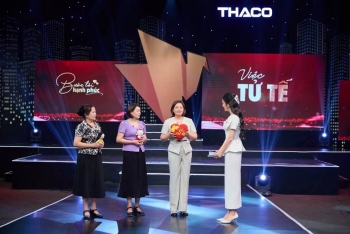 Người phụ nữ gieo mầm nhân ái từ xưởng đan len 'hạnh phúc'